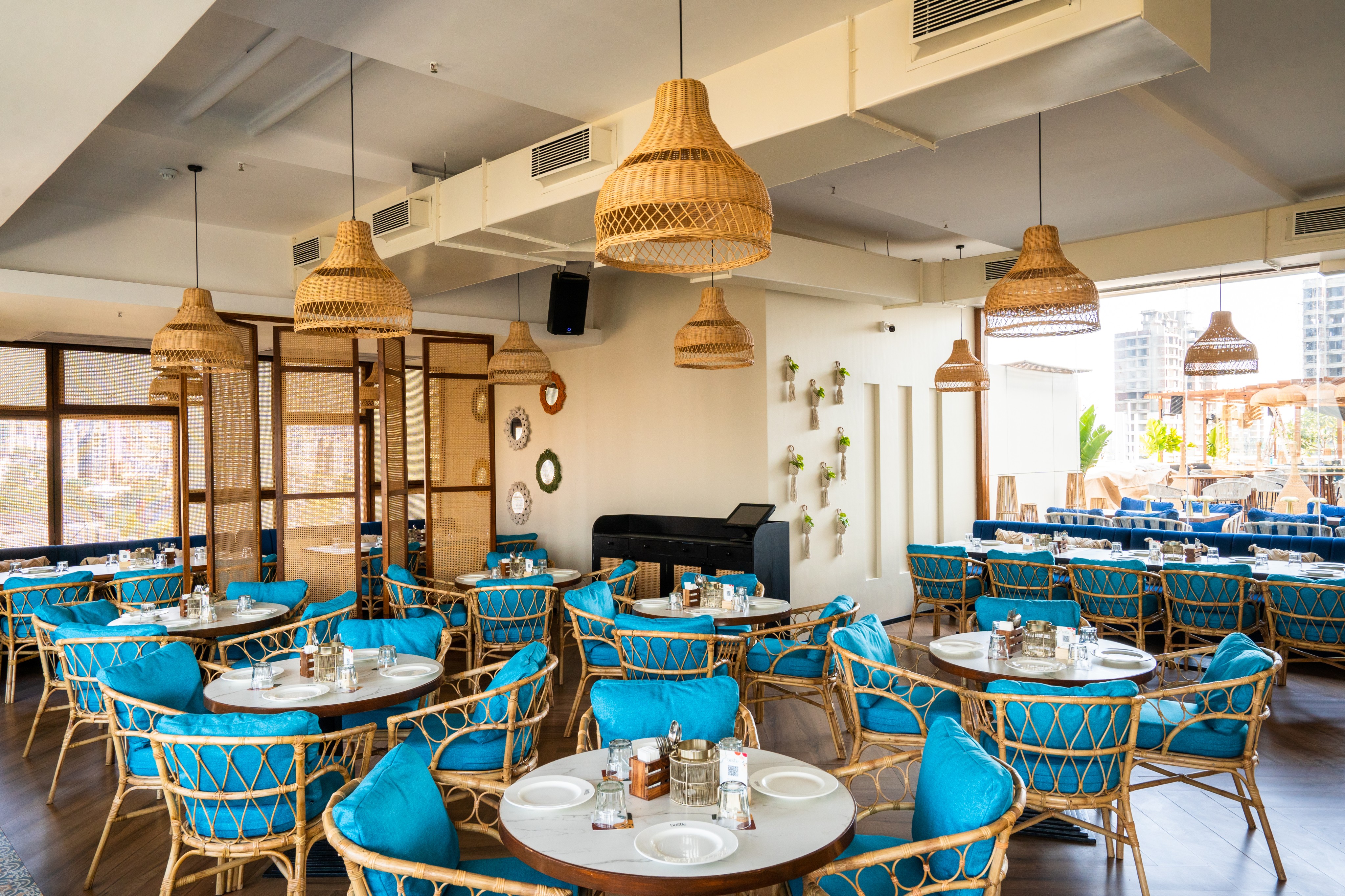 Bustle, the latest addition to Mumbai''''s dining scene, offers a delightful combination of exquisite cocktails, international cuisine, and an unparalleled view