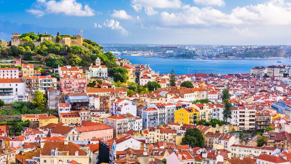 Etihad introduces new flights to Portugal and other thrilling summer destinations - OLÁLisbon!