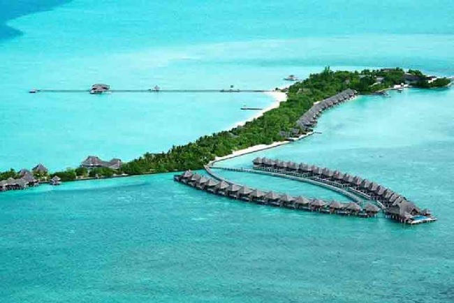 Taj Exotica Resort signs agreement of Maldives Floating Solar Park
